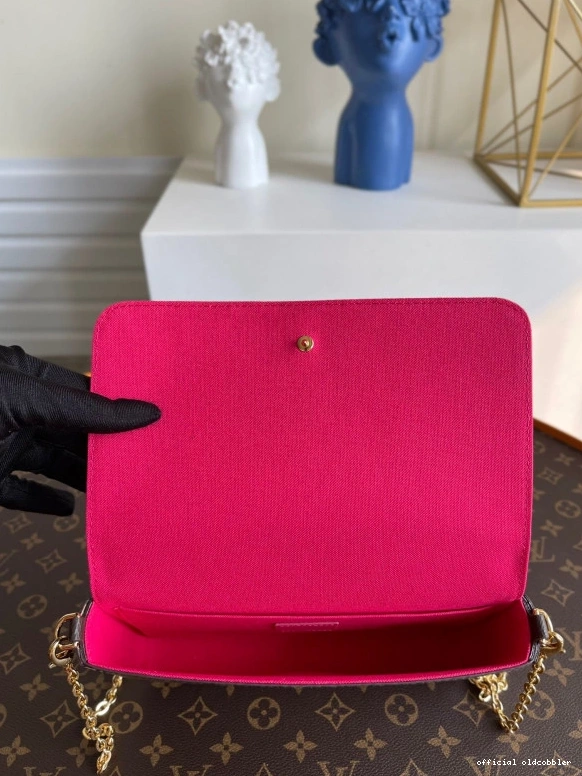 Official oldcobbler POCHETTE LOUIS FÉLICIE VUITTON 0819